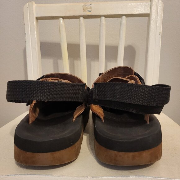 Reebok Beatnic Sandals Shoes Sherpa Brown Suede leather Black trim size 11 - Picture 12 of 12